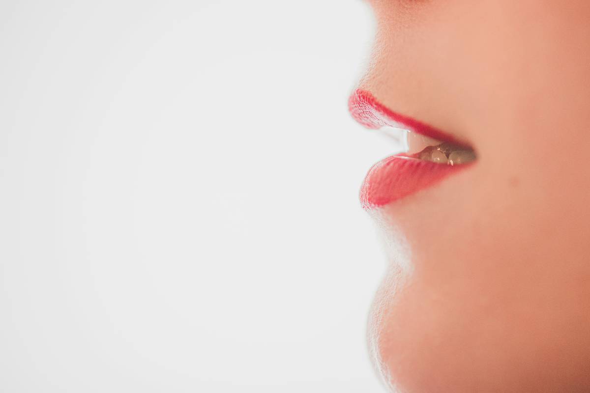 Why a Universal Lip Crayon Is the Only Lip Product You Actually Need