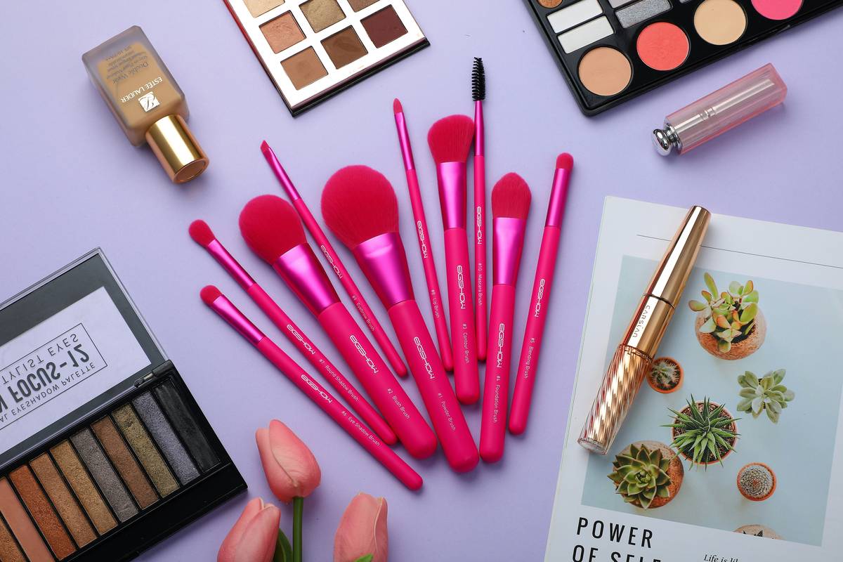 Why Your Lip Crayon Formula Keeps Failing (And How to Fix It Like a Pro)